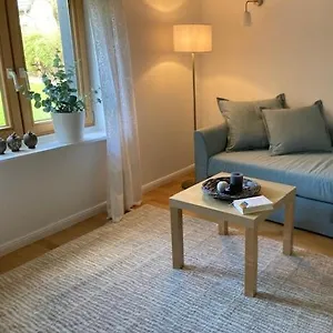 https://kleines-haus-im-grnen.hamburg-hotels-de.com