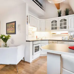 Apartment Comeback